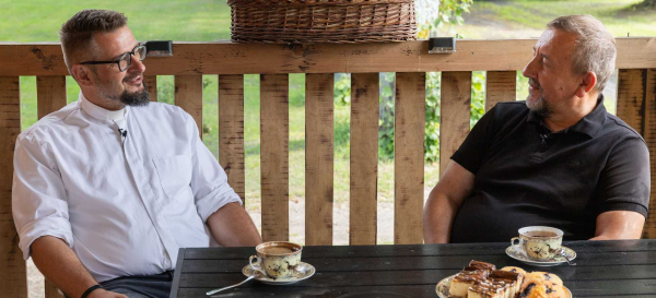 Samogr&oacute;d: Niezwykłe miejsce i jego duchowy opiekun